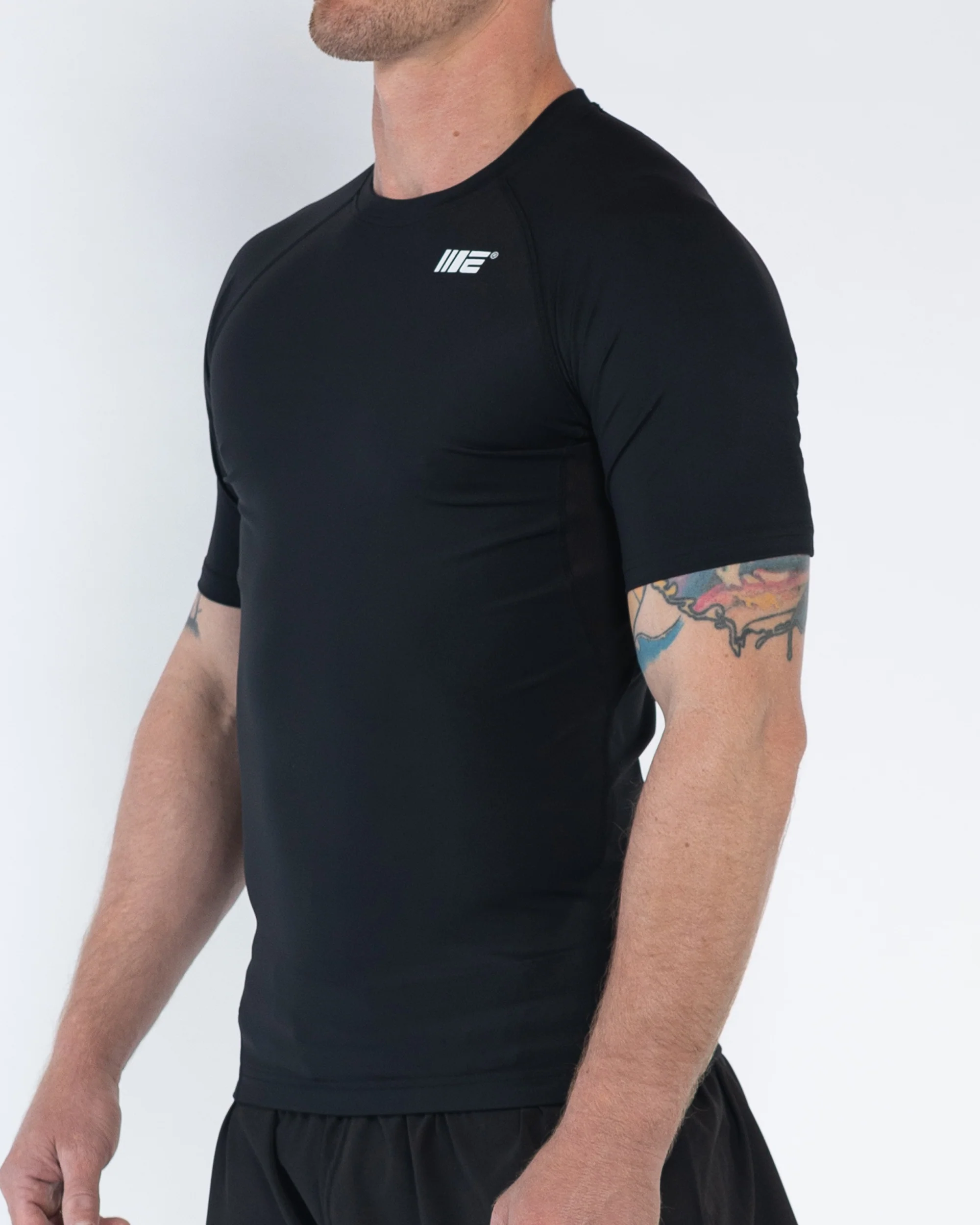 Essential Series Short Sleeve Rash Guard - Image 3